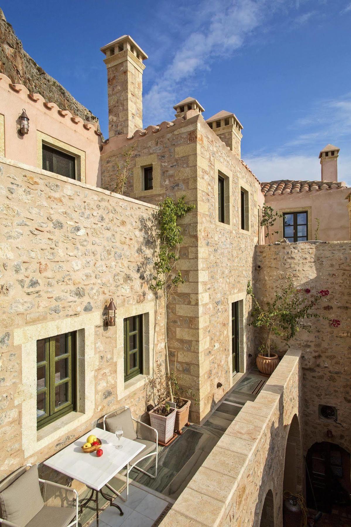 Moni Emvasis Luxury Suites Monemvasia Exterior photo